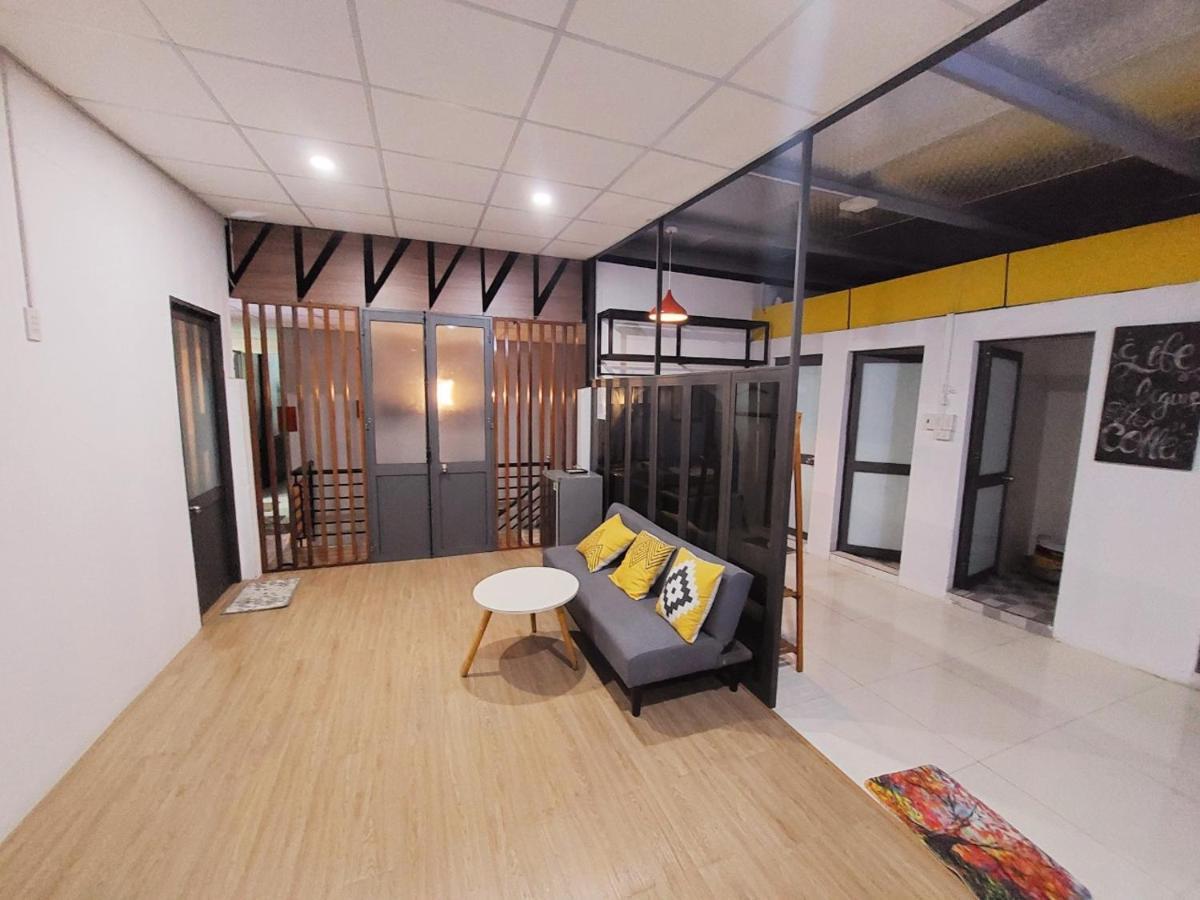 Codo Homestay Hue Bagian luar foto